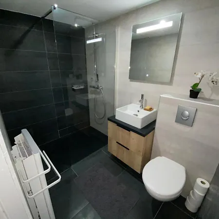Factory Duplex Aigues-Mortes Moderne & Chaleureux *
